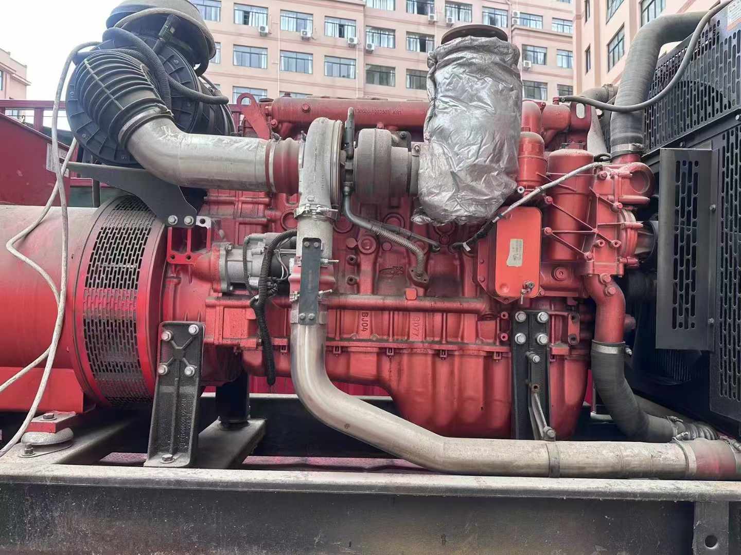 定安如何选择适合 600kW 柴油发电机组的过载保护器？