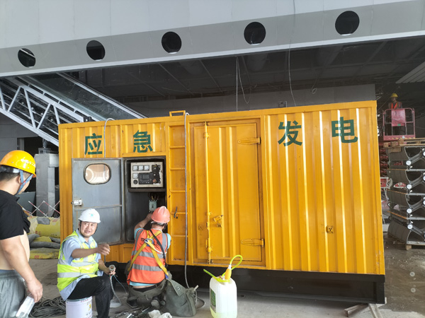 定安怎样判断空气滤清器是否需要更换？